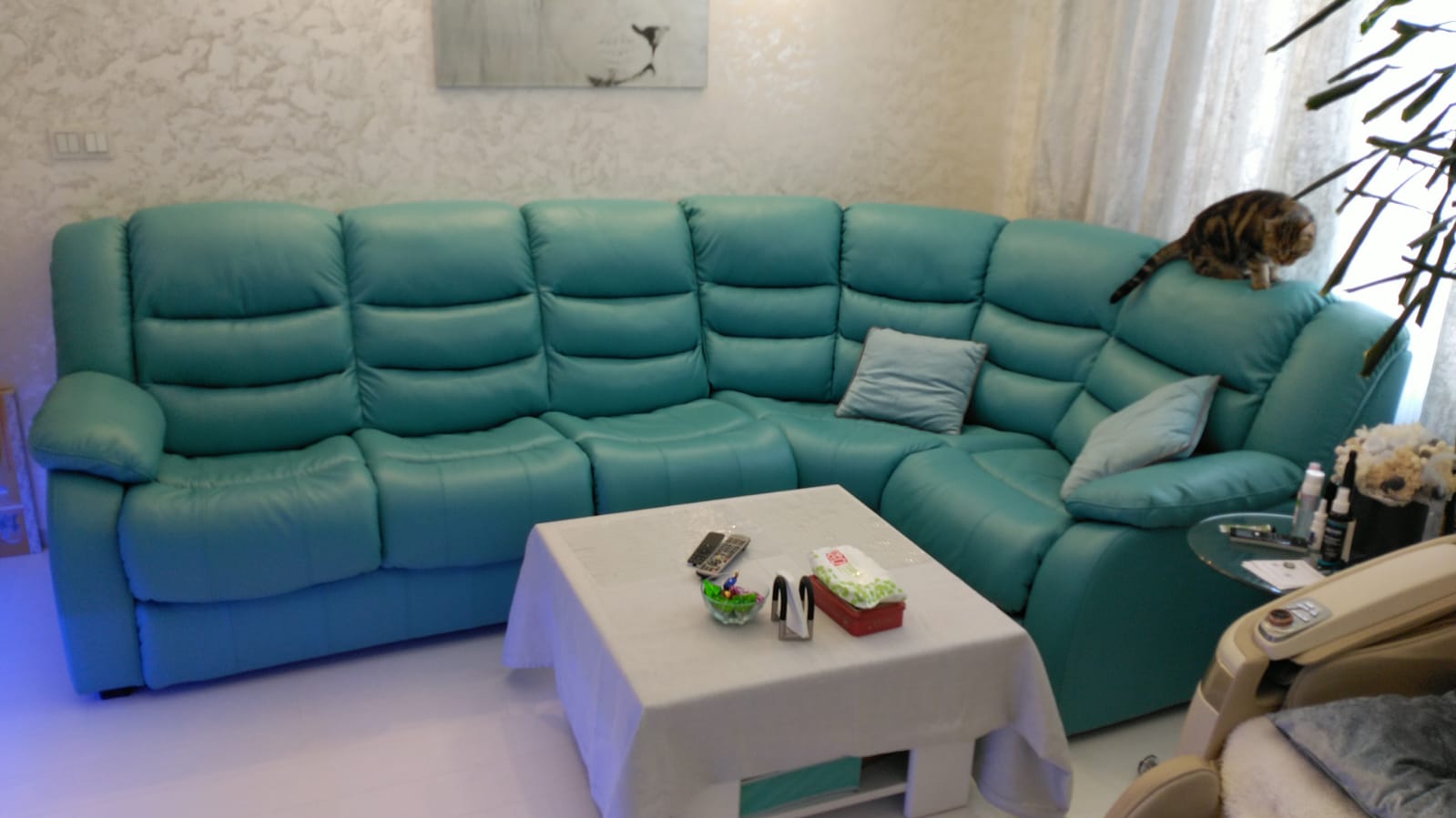 Перетяжка дивана на дому. Белореченск